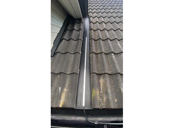 Heatit Icebreaker Brakett for enkel festing på tak - stk