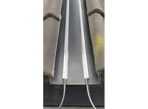 Heatit Icebreaker Brakett for enkel festing på tak - stk